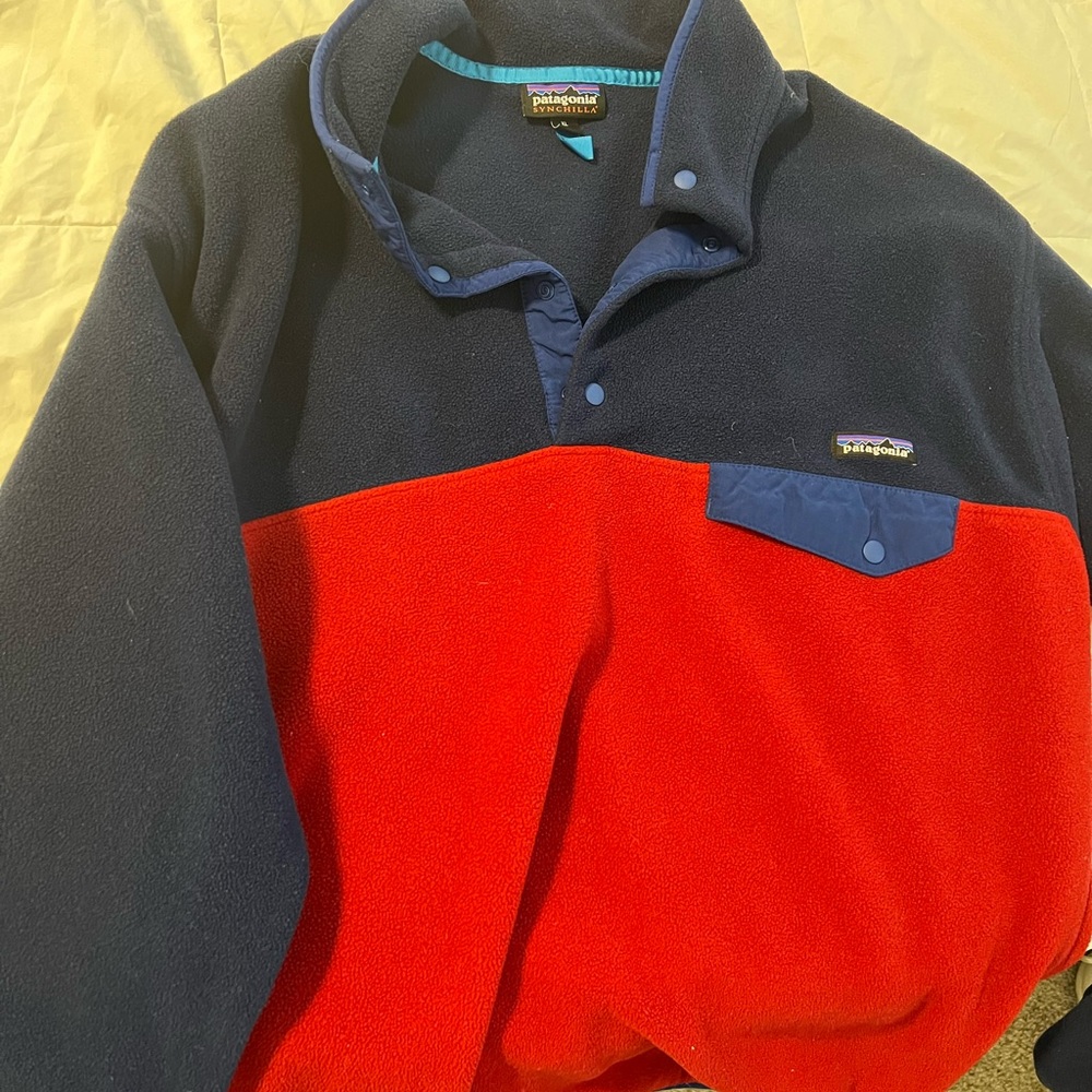 Mens XL Patagonia fleece. In great condition!